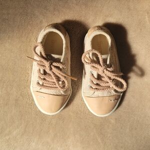 Zara Girl Cream/Light Brown/White Fabric Sneakers  Size 19 (US 3)